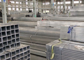 Πυλώματα κούφιας διατομής από γαλβανισμένο χάλυβα που συμμορφώνονται με το πρότυπο GB για την κατασκευή