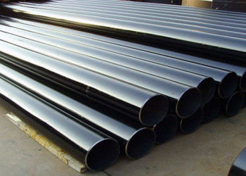 ASTM A53 Μαύρο βαμμένο διαμήκη συγκολλημένο βελονισμένο χάλυβα σωλήνα 21.3mm-660mm OD