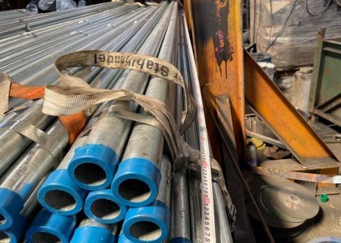 Δόρυβος από χάλυβα που έχει συγκολληθεί με ηλεκτρικό αέριο βαθμίδας Q195-Q345 0,5-60 mm Προσαρμοσμένος με επιθεώρηση των τερματικών καπακιών