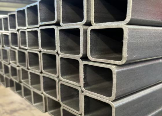 Χαλύβδινα κοίλα τμήματα ASTM A500 Τετράγωνα Ορθογώνια Στρογγυλά ±0.1mm
