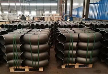 Εφοδιασμοί σωλήνων από χάλυβα άνθρακα θερμής πίεσης κλάσης WPB με υψηλή αντοχή στη διάβρωση για βιομηχανικούς αγωγούς
